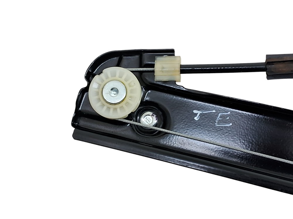 Maquina Vidro Traseiro Esquerdo Volkswagen Up Move 2016 3
