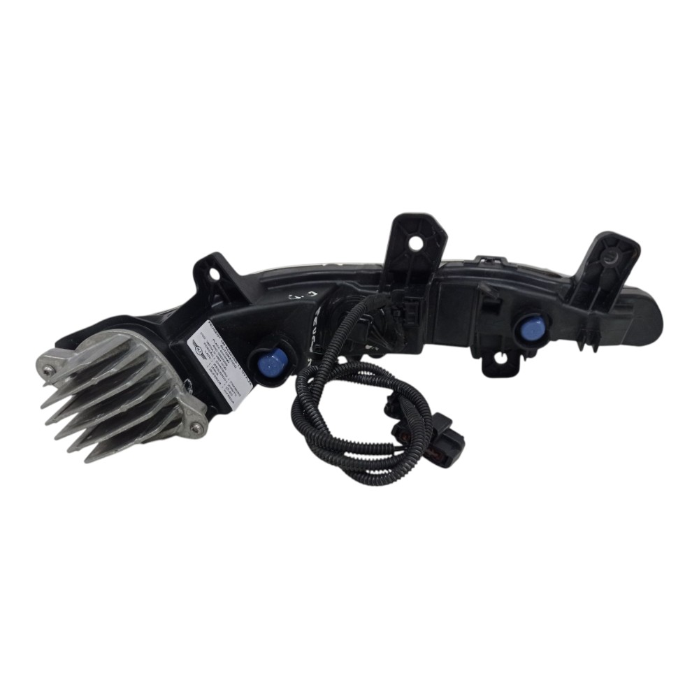 Farol De Milha Drl Led Direito Peugeot 208 Roadtrip 2023 2