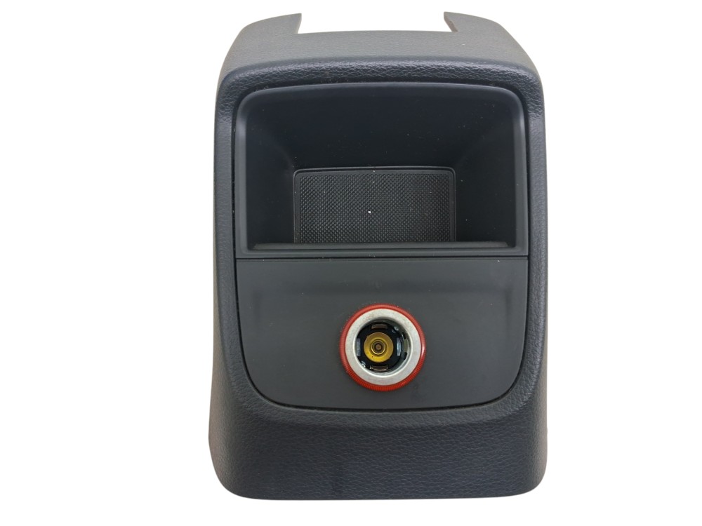 Moldura Tomada 12v Console Traseiro Audi A3 Sedan 2015 1