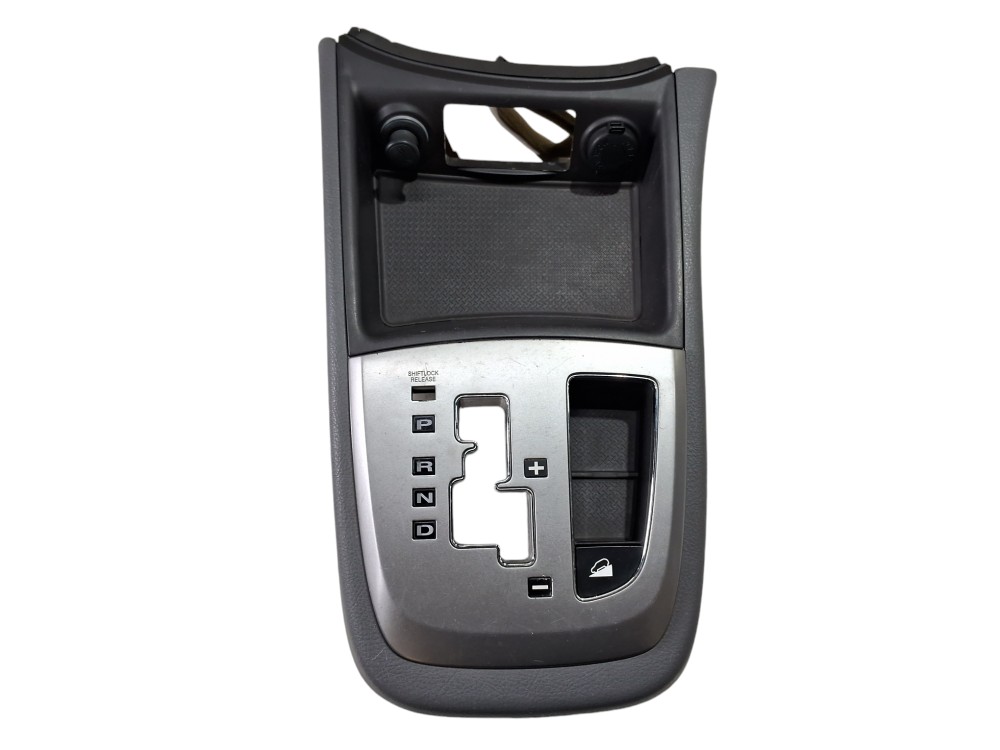 Moldura Trambulador Hyundai Santa Fe 2012 1