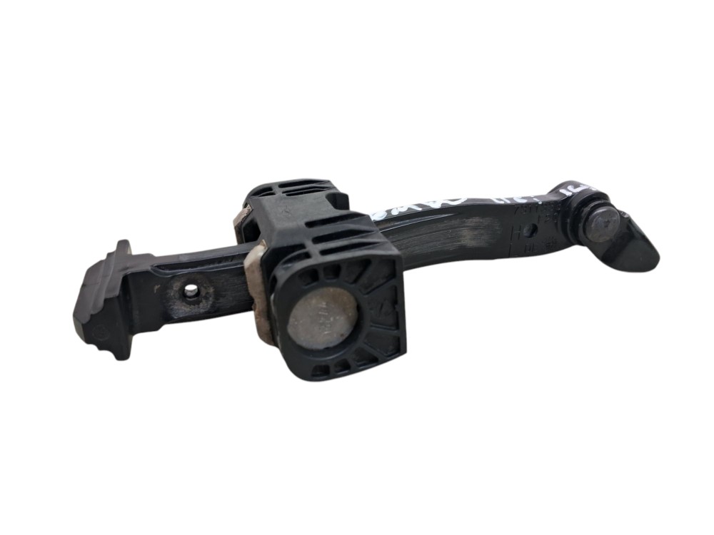 Limitador Porta Traseira Esquerda Bmw 116i 2014 2