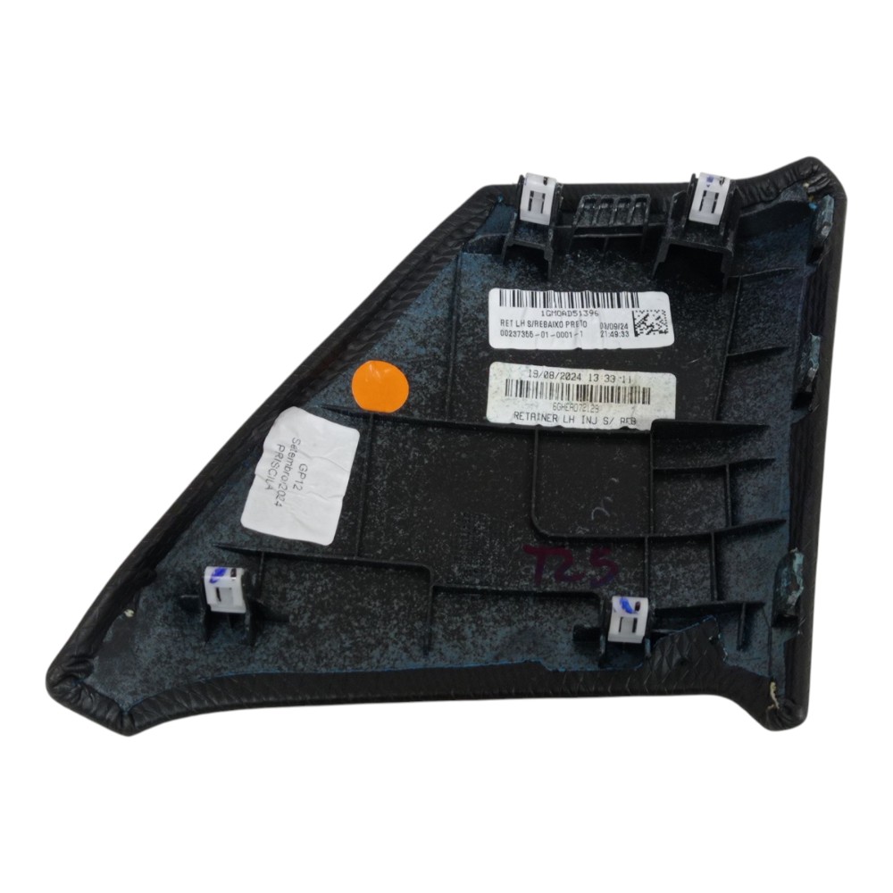 Moldura Acabamento Esquerdo Painel Chevrolet Tracker Lt 2025 5