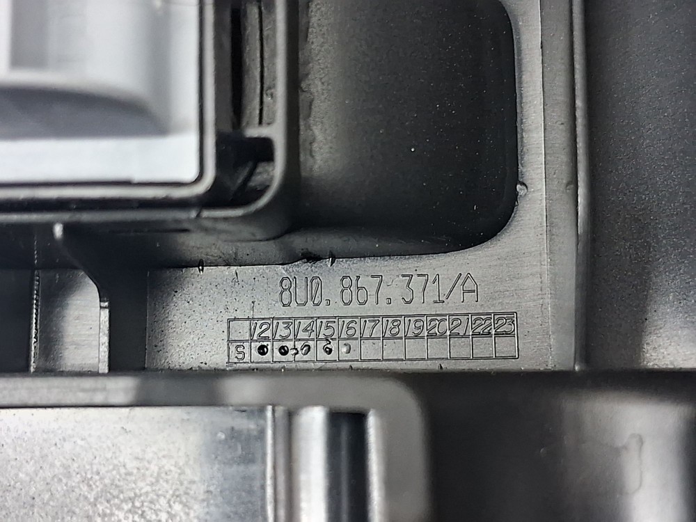 Botao Vidro Traseiro Esquerdo Audi Q3 Tfsi 2017 5
