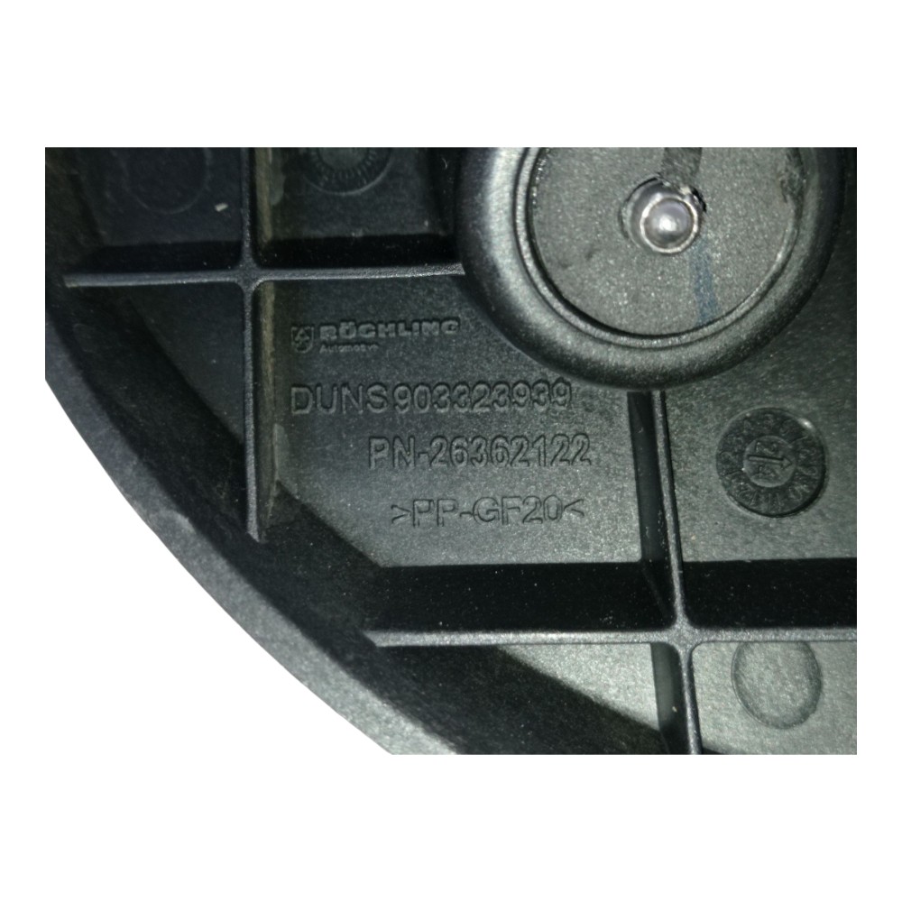 Guia Parachque Traseiro Esquerdo Chevrolet Tracker Lt 2025 5