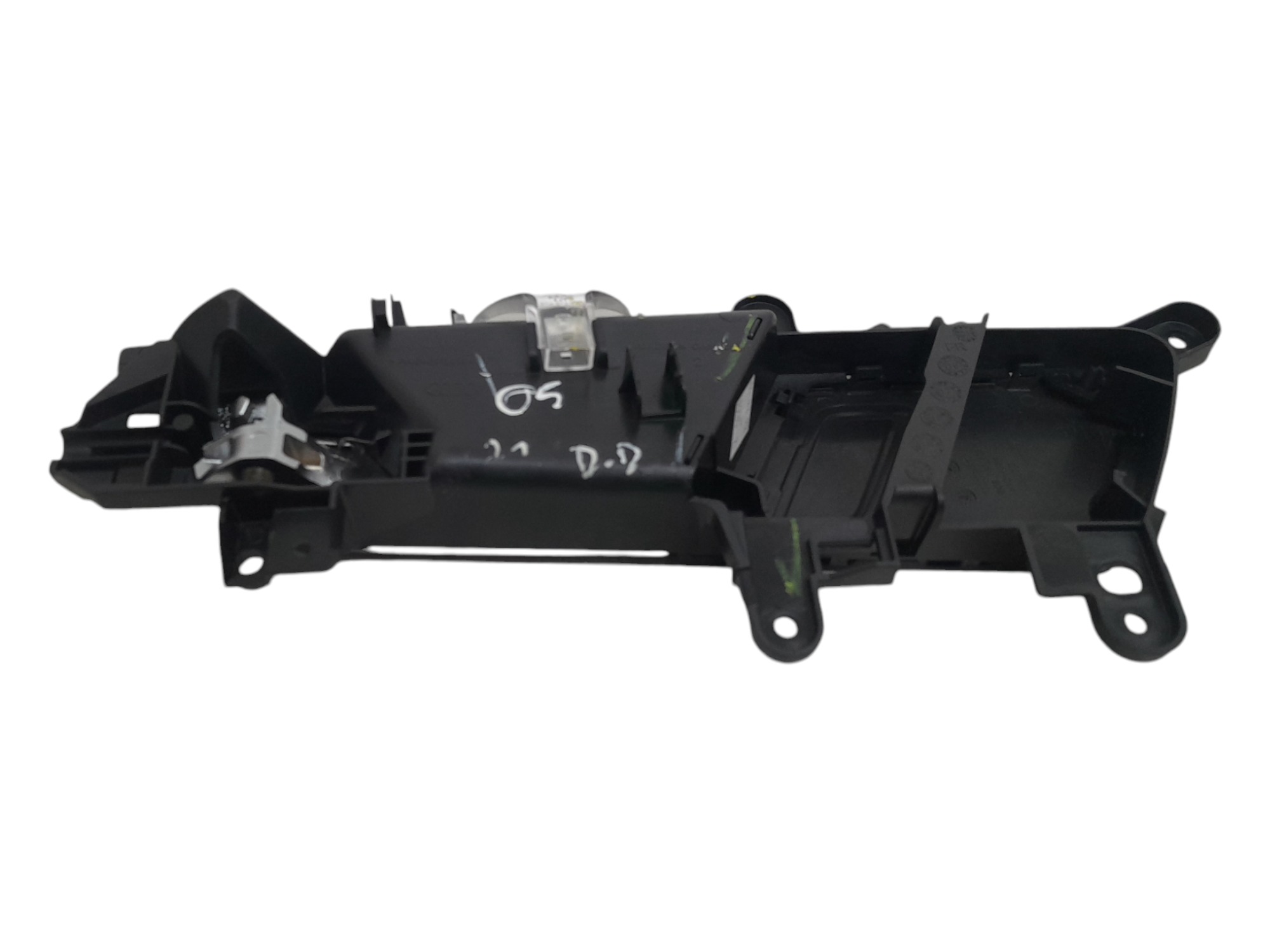 Maçaneta Interna Dianteira Direita Audi Q5 2022 – Dianteira 4