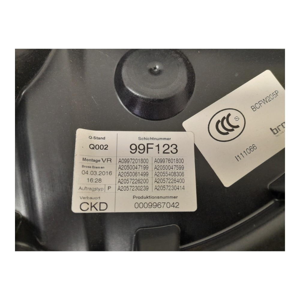 Máquina Vidro Dianteira Esquerda Mercedes C200 2016 3