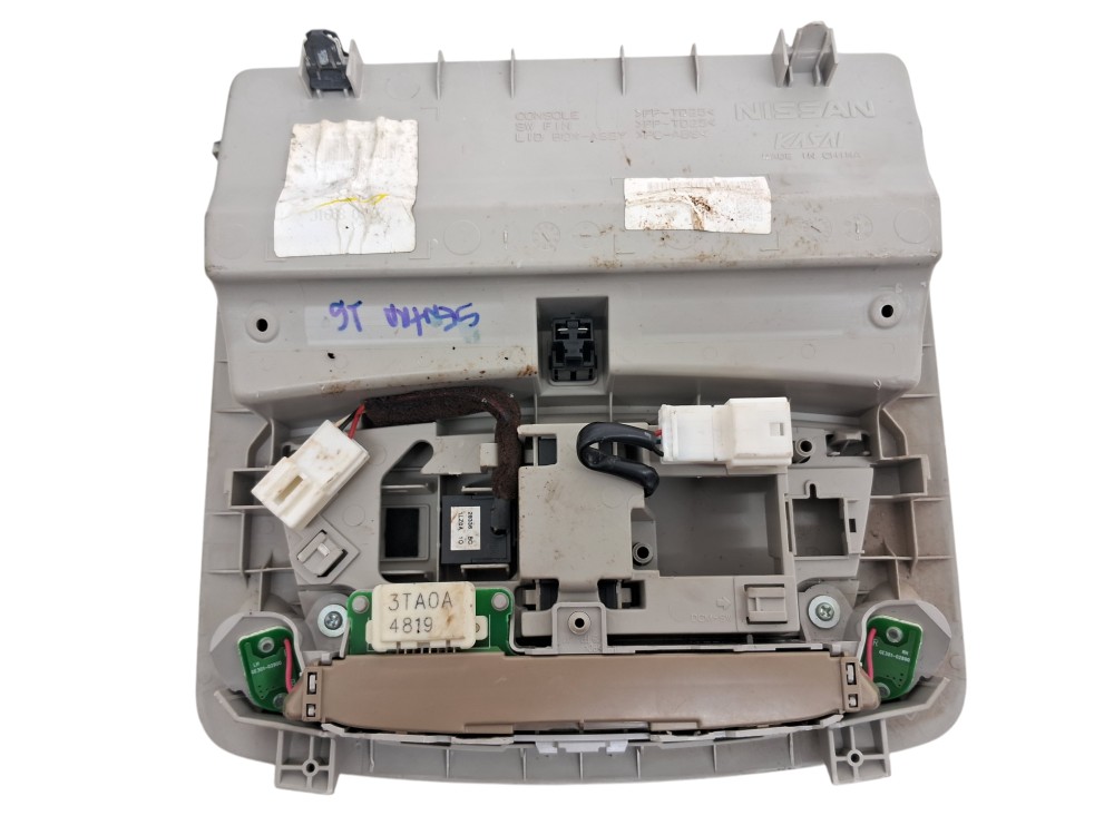 Luz Teto Porta Oculos Nissan Sentra 2016 5