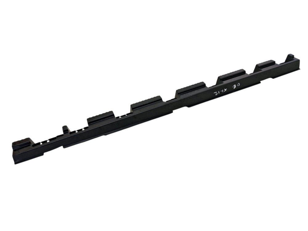 Guia Suporte Dianteiro Esquerdo Spoiler Lateral Bmw X1 2012 5