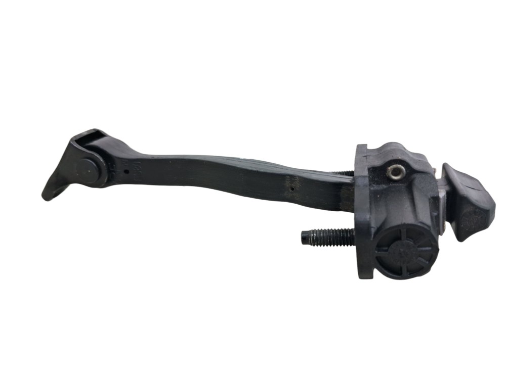 Limitador Porta Dianteira Direita Chevrolet Tracker 2024 1