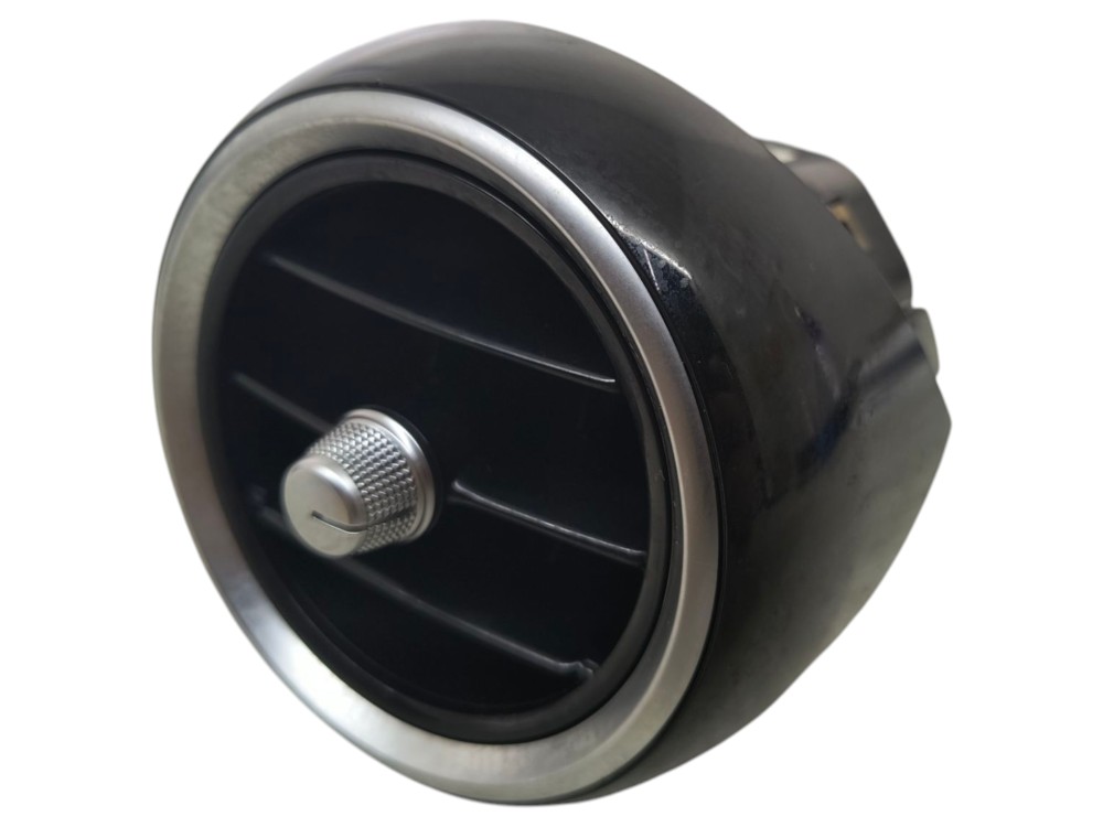 Difusor Ar Esquerdo Mercedes C180 2016
