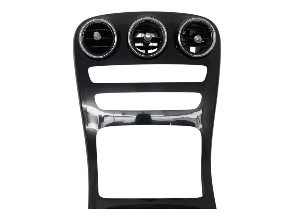 Moldura Central Painel Com Difusor Mercedes C200 2.0 2016 2