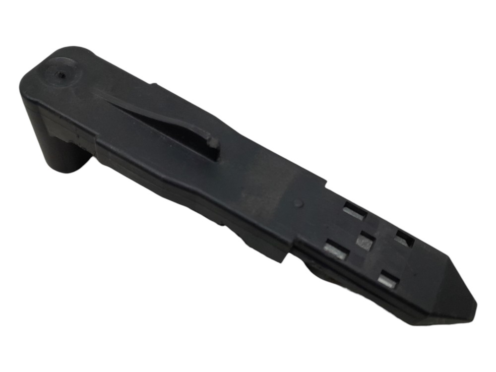 Trava Farol Volvo Xc60 T6 2011