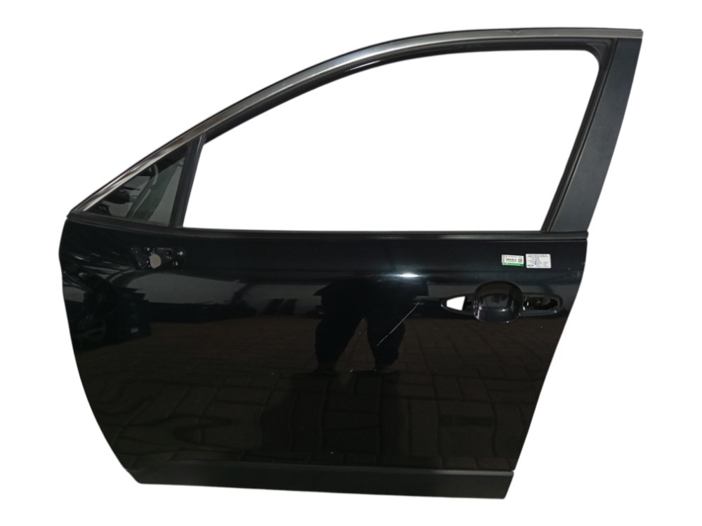 Porta Dianteira Esquerda Toyota Corolla Cross Híbrido 2024 Dianteira Esquerda 1