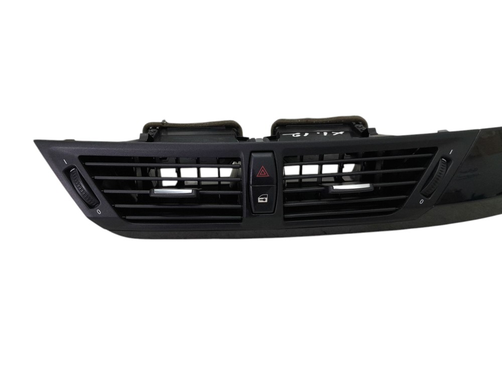 Moldura Difusor Central Painel Bmw X1 Sdrive18i N46 2.0 2012 2