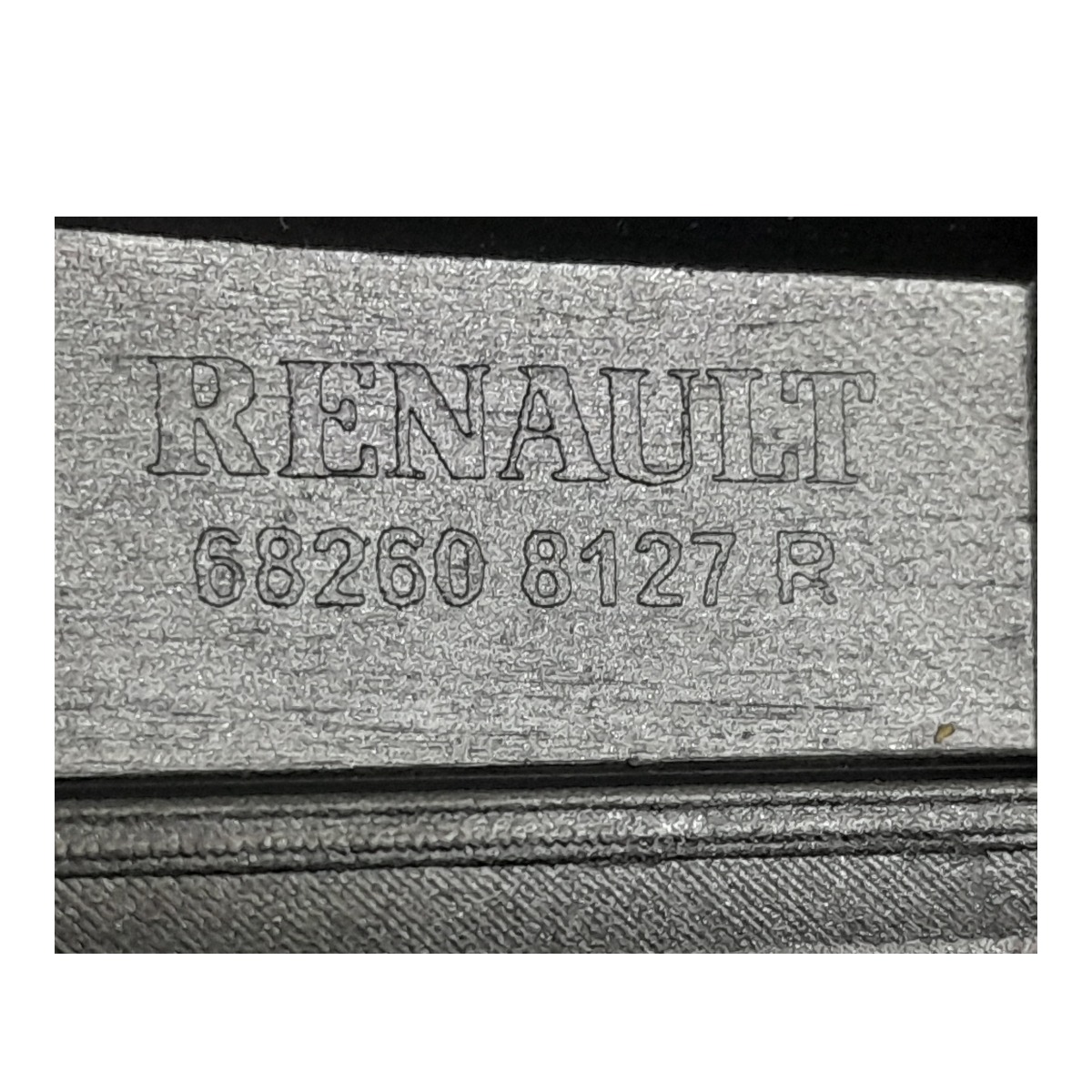 Moldura Central Painel C/ Difusor Renault Duster 2018 7