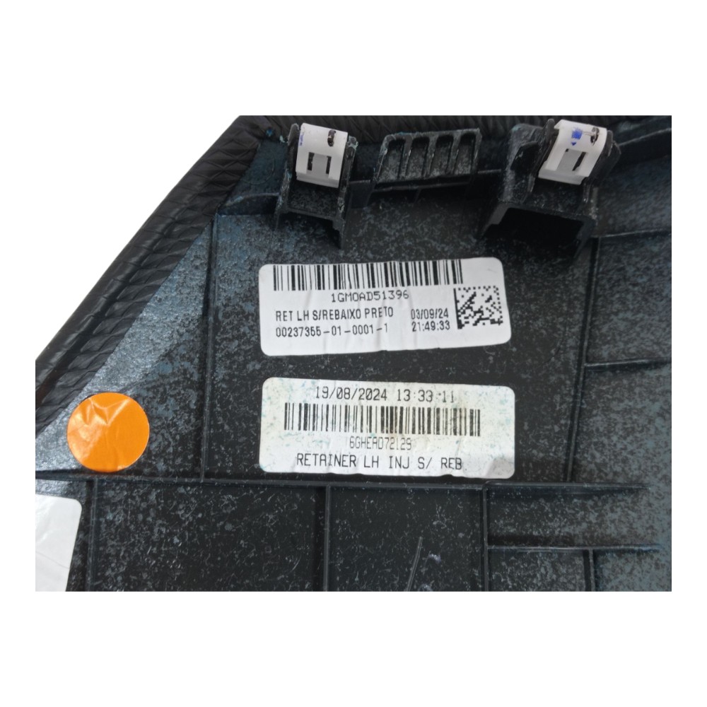 Moldura Acabamento Esquerdo Painel Chevrolet Tracker Lt 2025 6