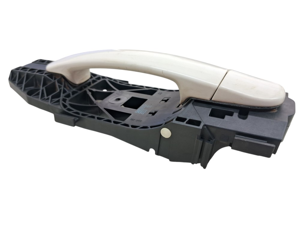 Macaneta Externa Porta Dianteira Dir Volkswagen Tiguan 2014 Branco 2