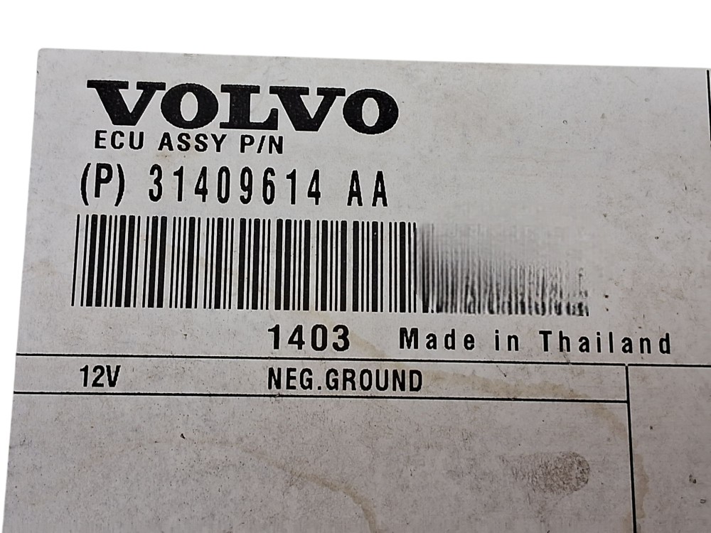 Modulo Amplificador Som Volvo Xc60 Top T6 3.0 6cc 2014 Preto E Cinza 8