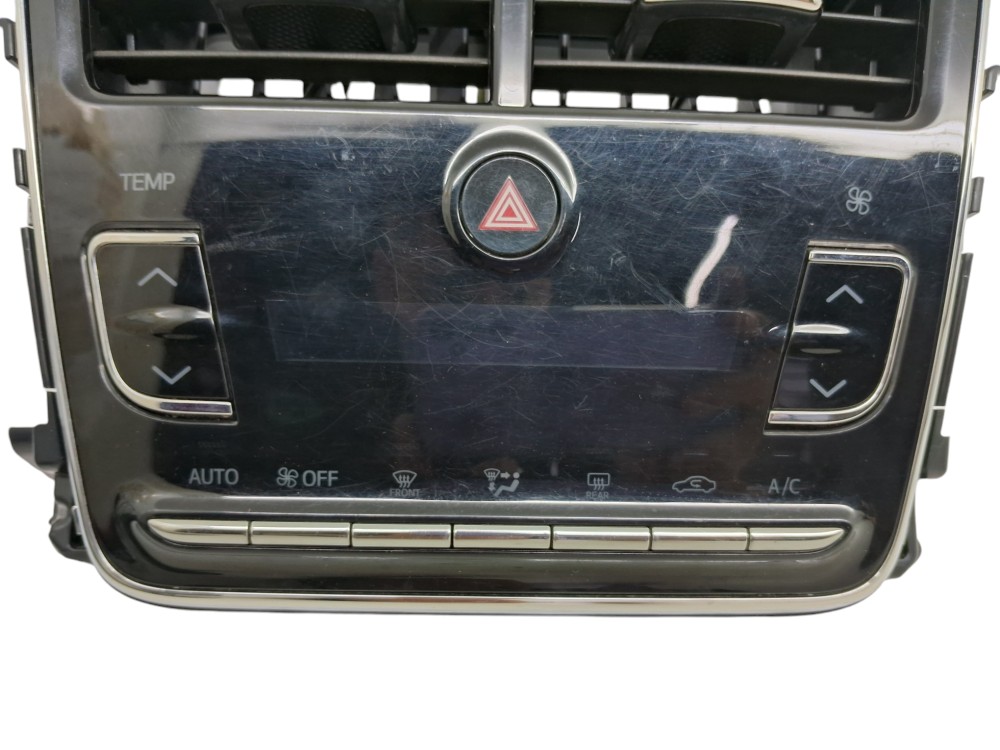 Moldura Console Controle Ar Toyota Yaris Sedan 2018 4