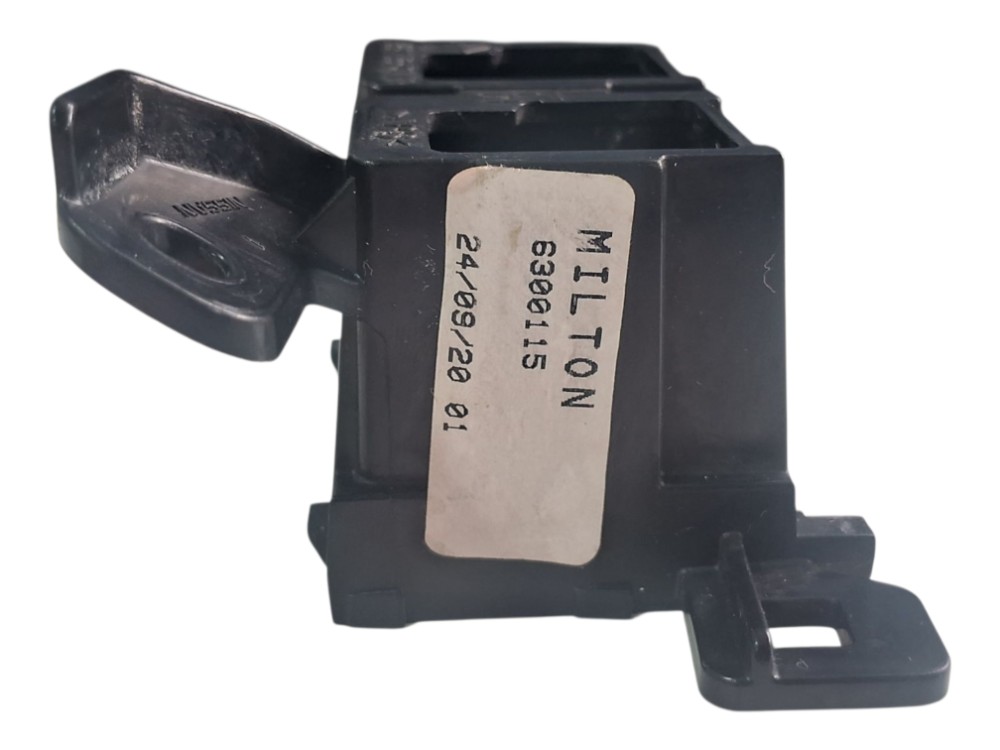 Suporte Botao Controle Tracao Nissan Kicks Sv 1.6 Aut 2021 5