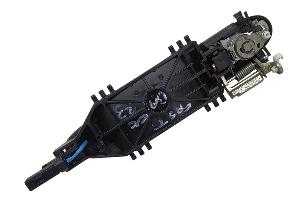 Maçaneta Externa Porta Dianteira Esquerda Fiat Fastback 2023 – Preto – Dianteira 2