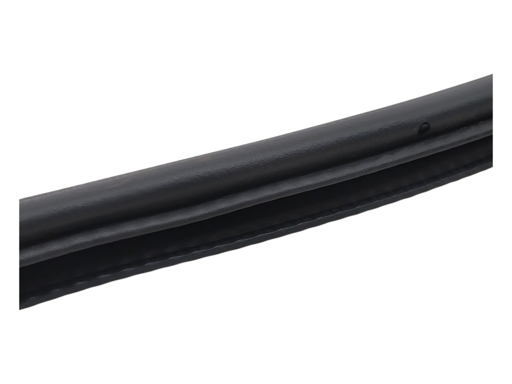 Borracha Vedaçao Porta Diant Dir Chevrolet Cruze Sedan 2020 3