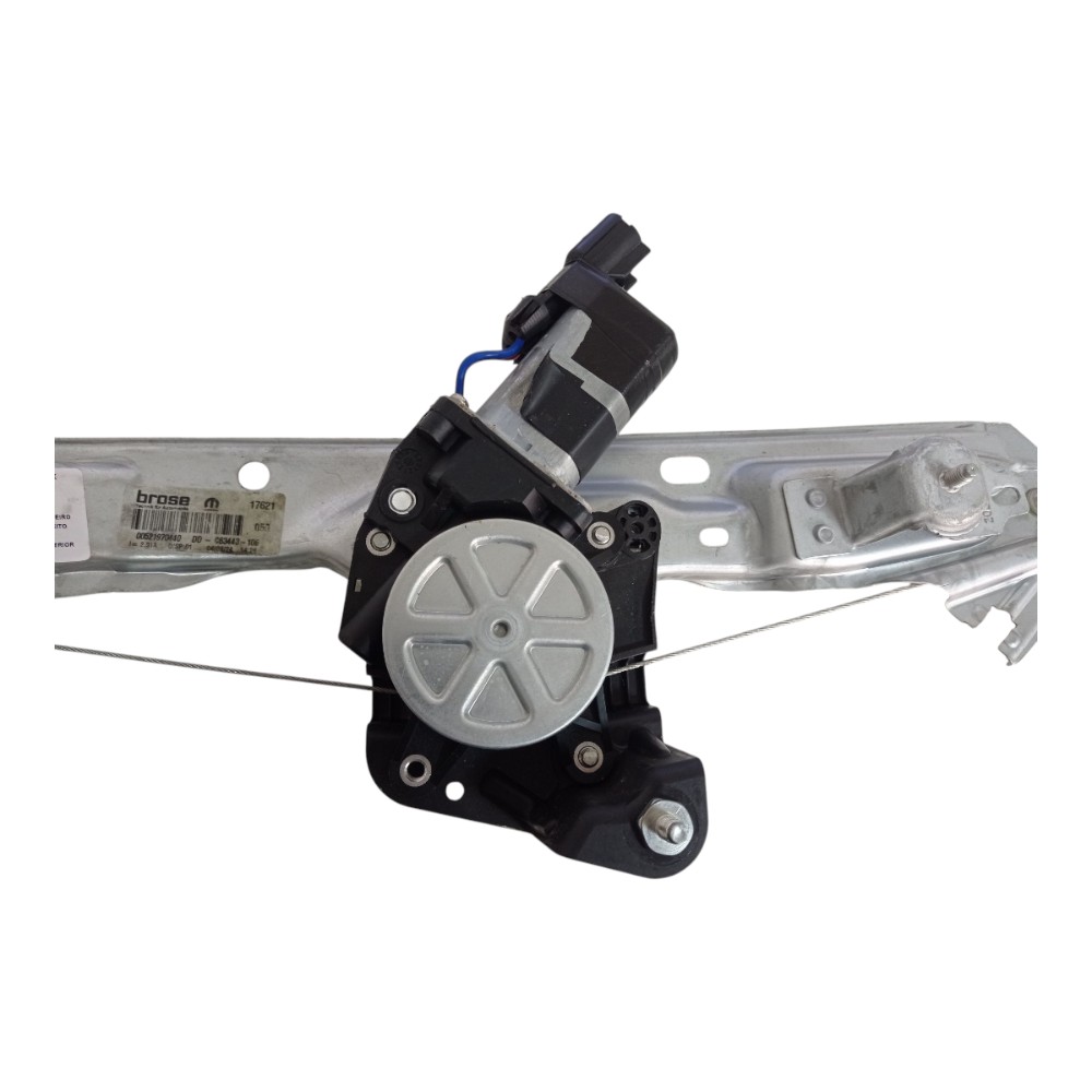 Maquina Vidro Dianteiro Direito Fiat Strada Cd 1.3 Aut 2024 3