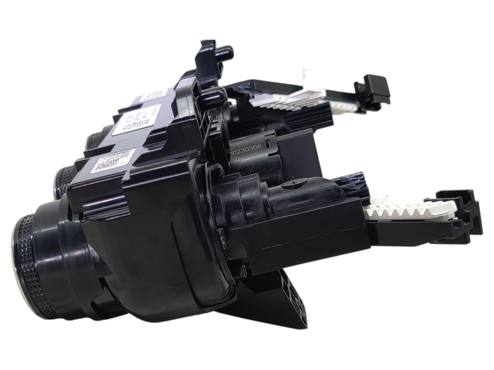 Controle Comando Ar Condicionado Chevrolet Tracker 2024 3