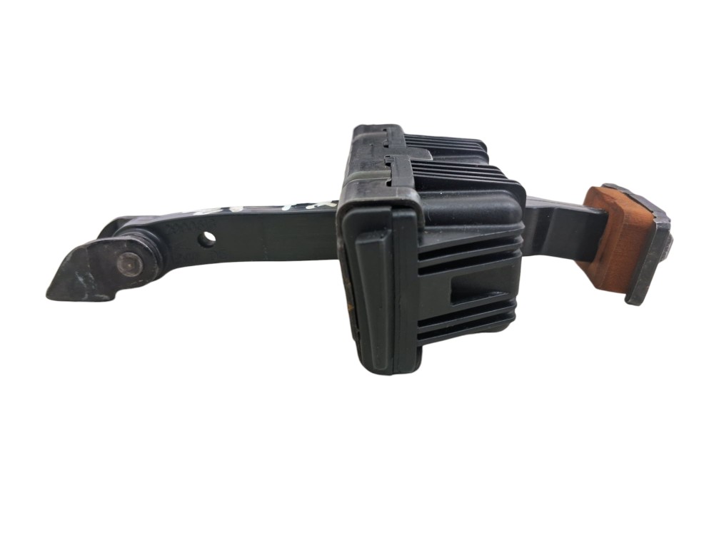 Limitador Porta Dianteira Direita Bmw X1 Sdrive18i 2012 3