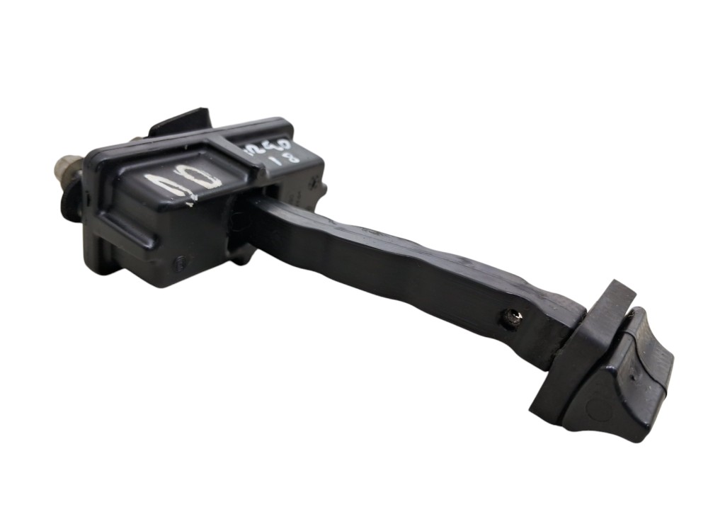 Limitador Porta Dianteira Direita Fiat Argo Drive 2018 3