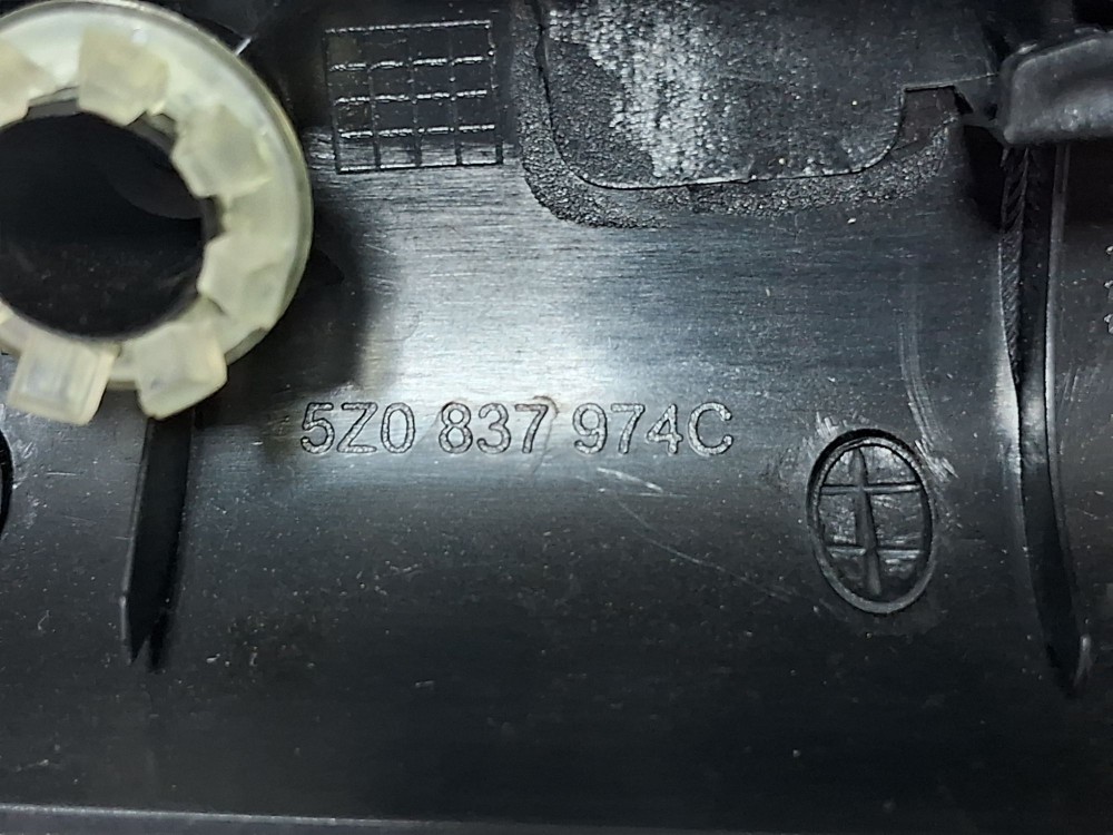 Acabamento Interno Retrovisor Dir Volkswagen Crossfox 2016 4