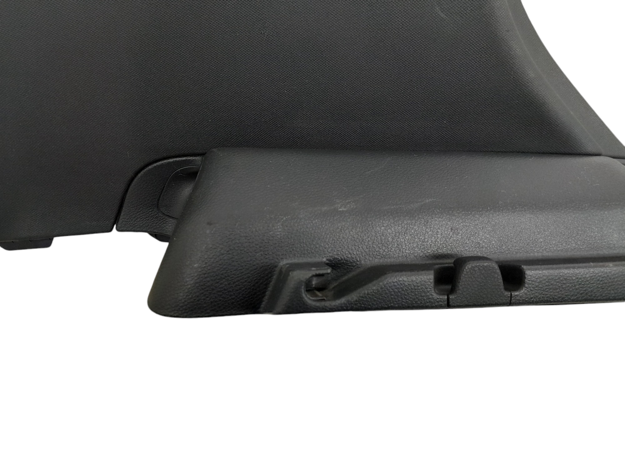 Acabamento Coluna Traseira Direita Mercedes A200 2017 5