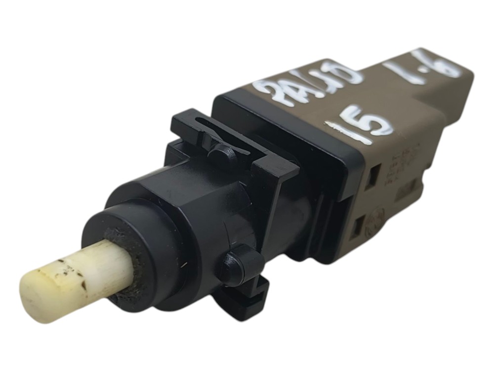 Interruptor Pedal Embreagem Fiat Palio Essence 1.6 16v 2015 3