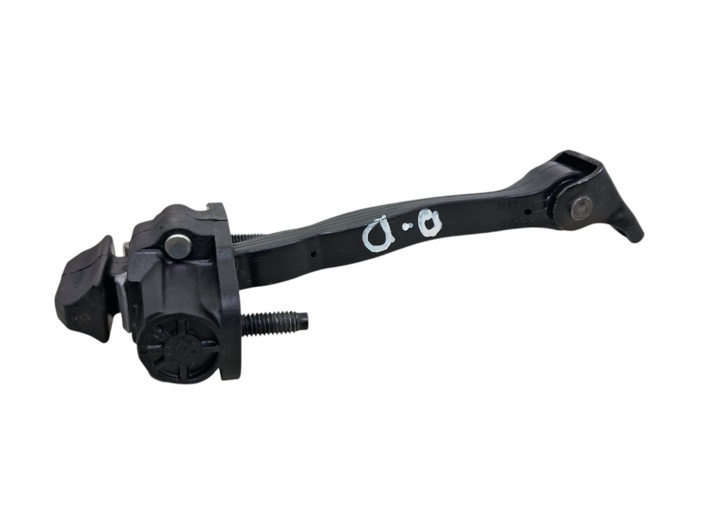 Limitador Porta Dianteira Direita Chevrolet Tracker 2024 3