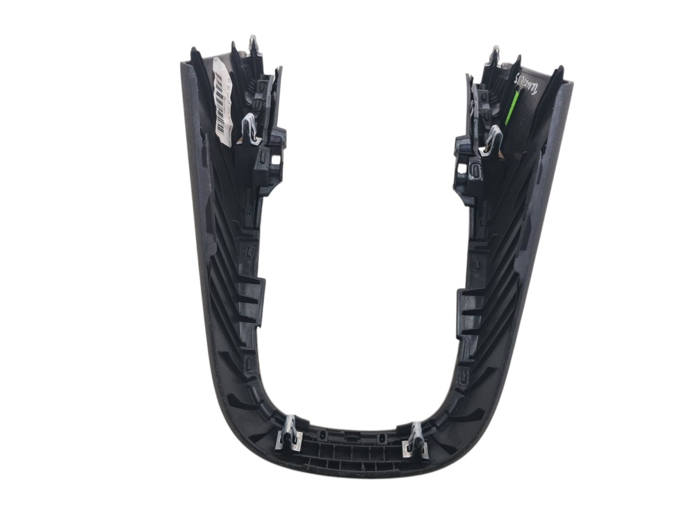 Moldura Console Trambulador Chevrolet Tracker Ltz 2015 5
