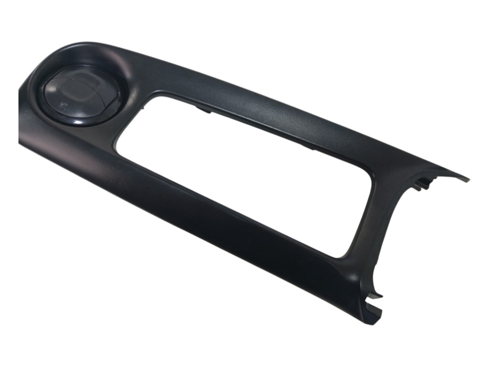 Moldura Painel Direito Fiat Strada 1.3 Aut 2024 3