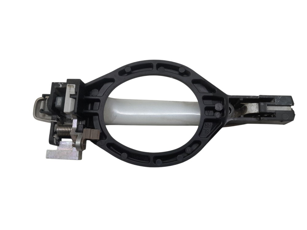 Maçaneta Porta Traseira Direita Mitsubishi Outlander 2011 – Branco – Traseira 2