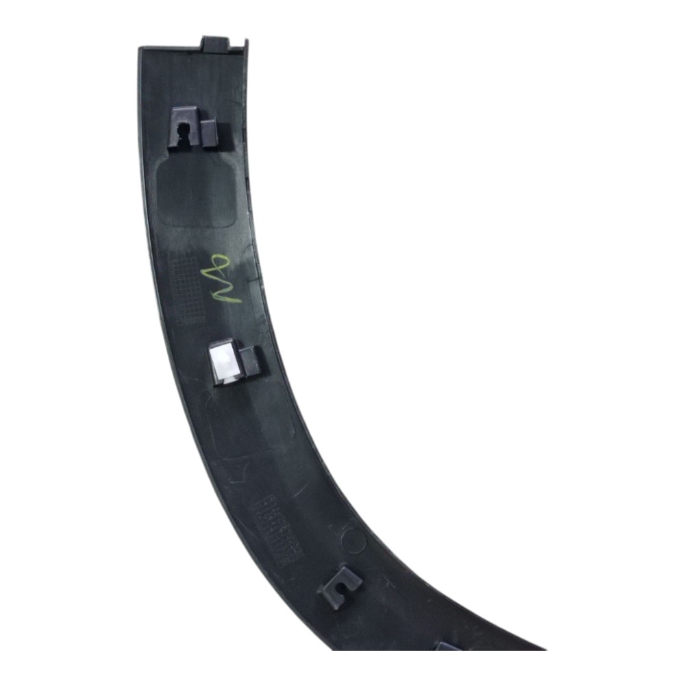 Aplique Lateral Dianteiro Esquerdo Chevrolet Tracker Lt 2025 8