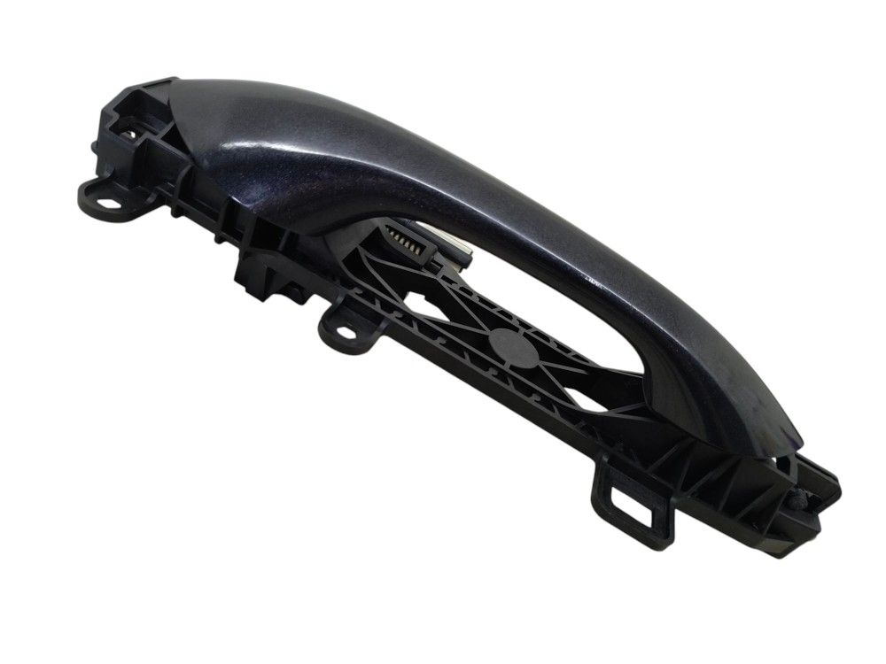 Maçaneta Ext Porta Diant Dir Chevrolet Tracker Midnight 2024 Preto Dianteira 3