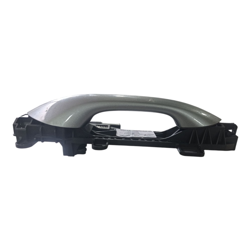 Maçaneta Externa Dianteiro Direito Chevrolet Tracker 2026