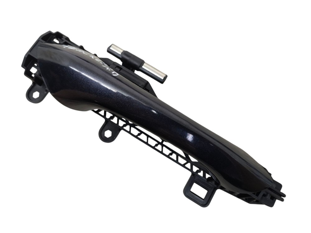 Maçaneta Ext Porta Tras Dir Chevrolet Tracker Midnight 2024 Preto Traseira 1