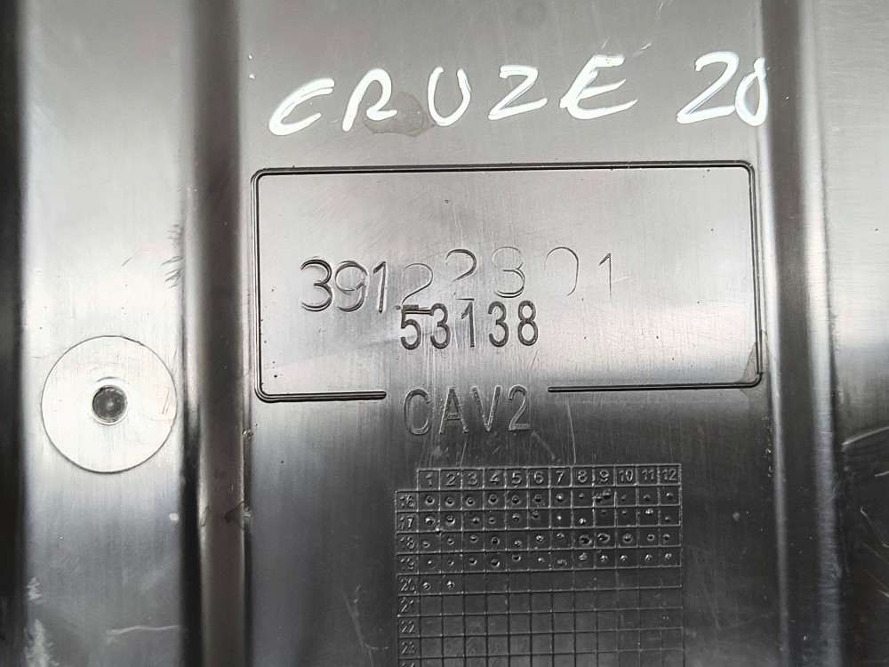 Acabamento Defletor Radiador Chevrolet Cruze Premier 2020 5