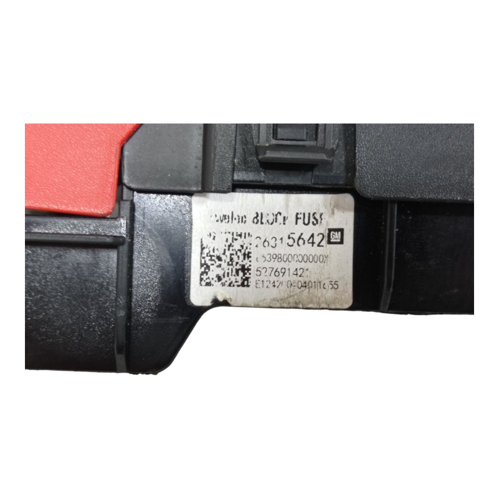 Polo Positivo Bateria Chevrolet Tracker Lt 2025 3