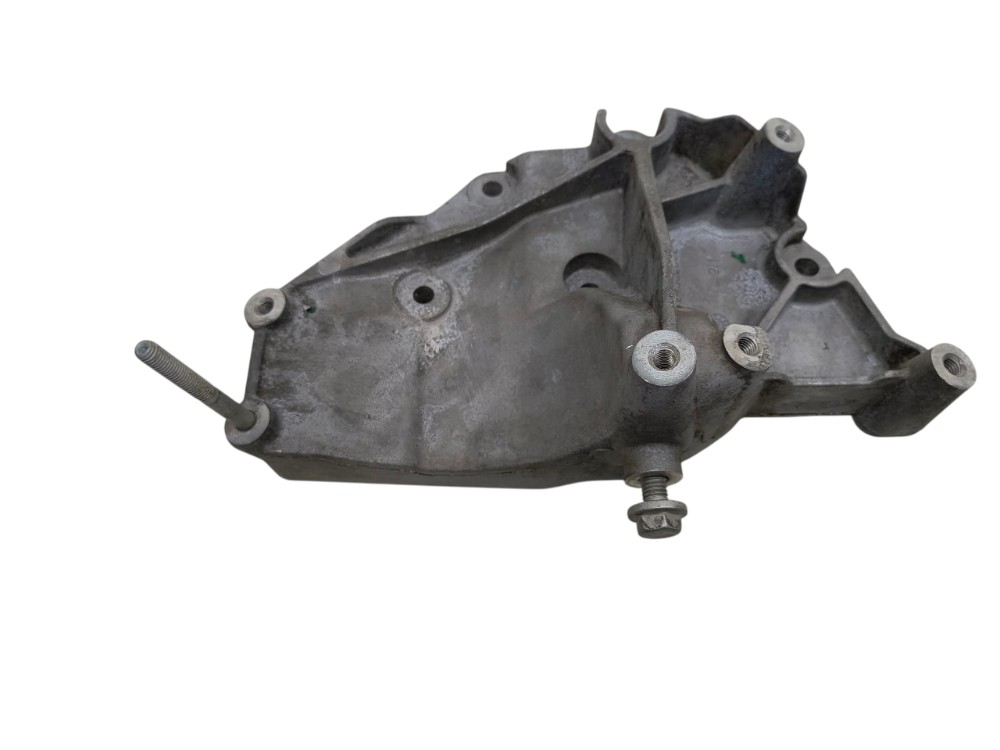 Suporte Compressor Alternador Chevrolet Cobalt Lt Eco 2019