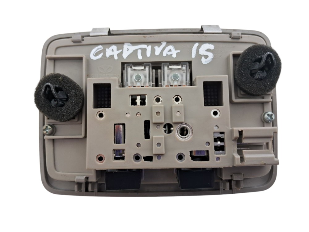 Luz Teto Cortesia Chevrolet Captiva 2015 4