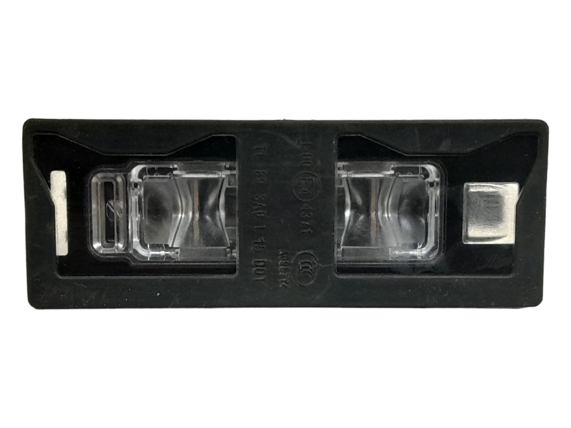 Luz Placa Traseira Audi Q5 Tfsi 2022 1