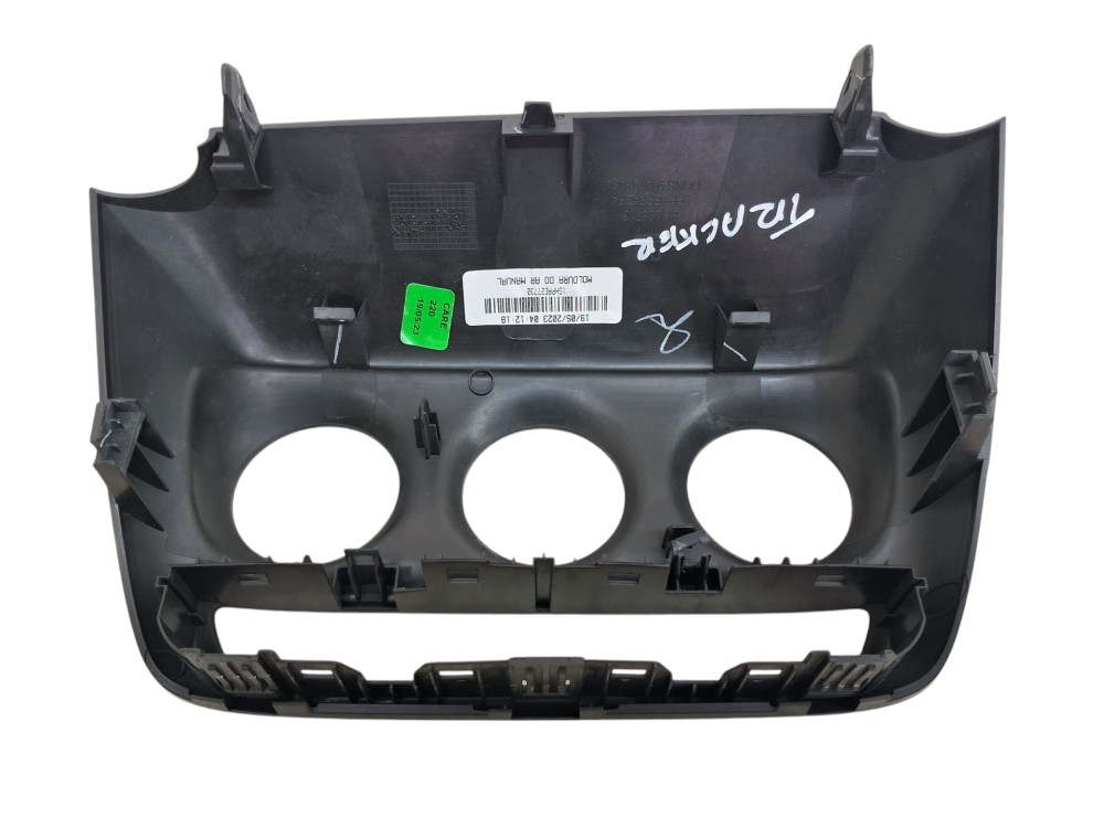 Moldura Controle Ar Condicionado Chevrolet Tracker 2024 5