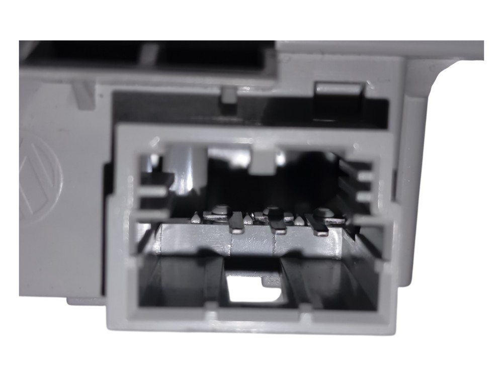 Luz Teto Volkswagen Polo Sense 1.0 Aut 2026 9