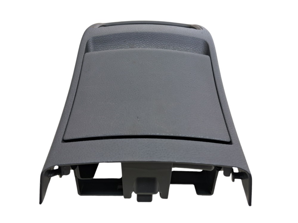 Acabamento Traseiro Console Central Mercedes A200 2014 5