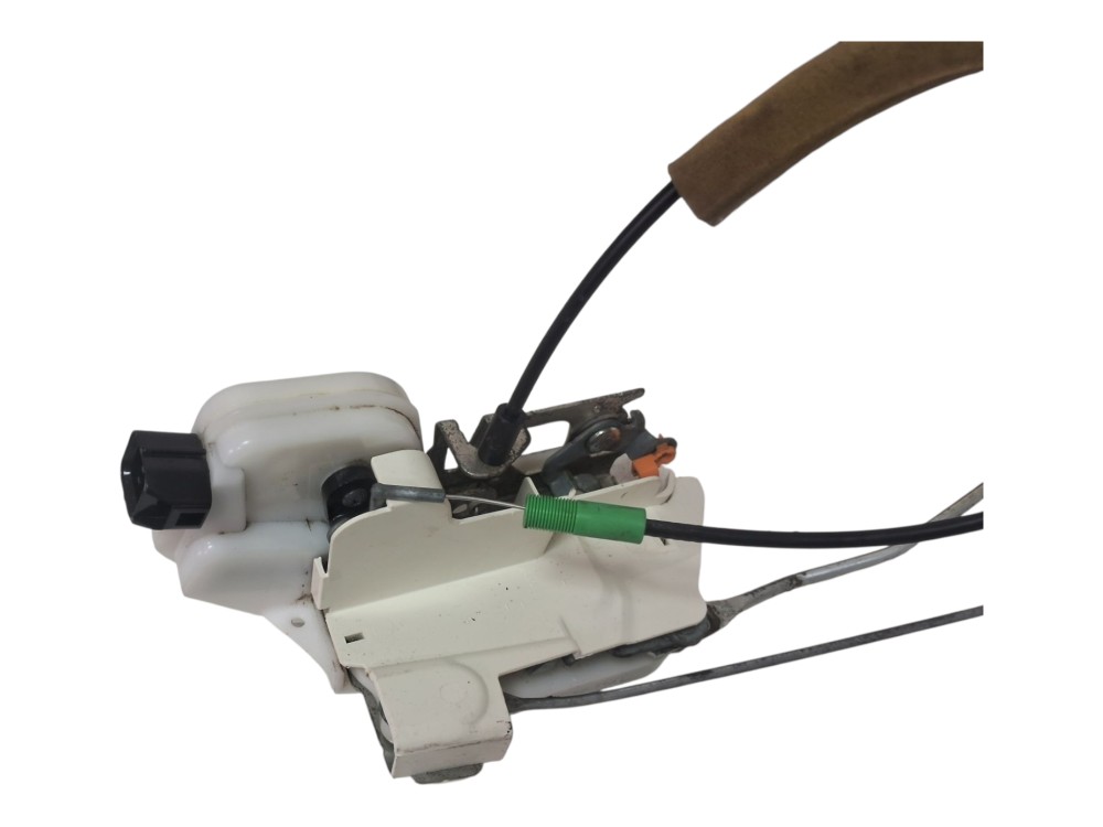 Fechadura Dianteira Esquerda Mitsubishi Tr4 2014